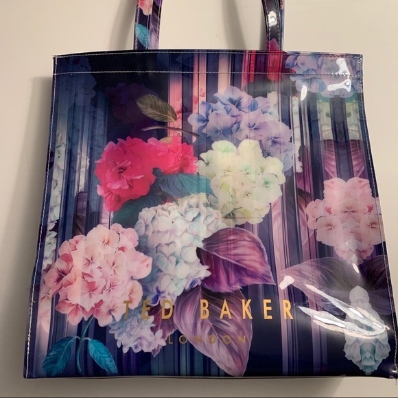 Ted Baker London Handbags - Ted Baker London iconic tote floral hydrangeas